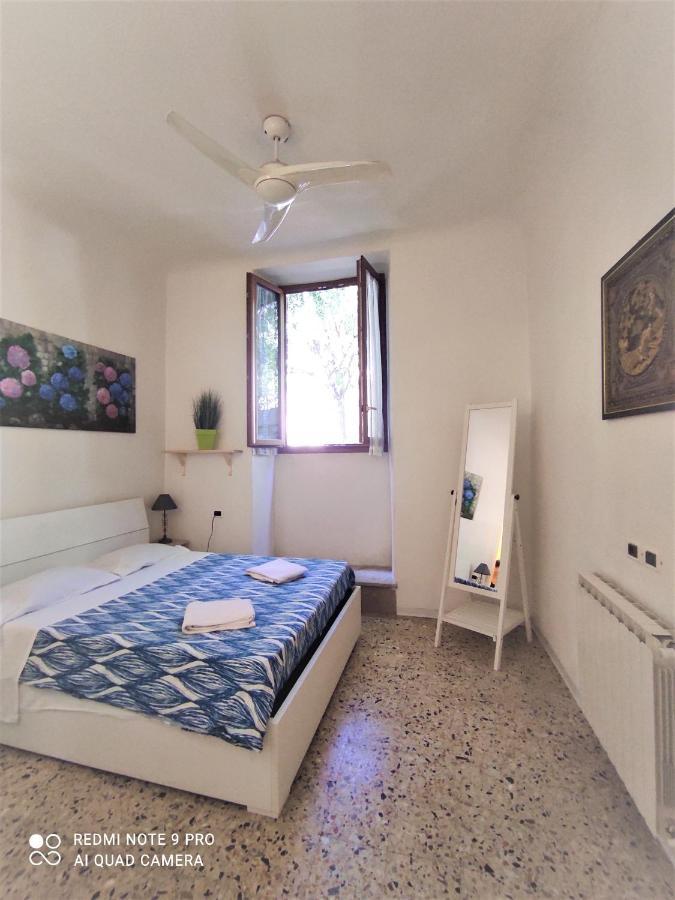 Romantic Libertà apartment Florença Exterior foto